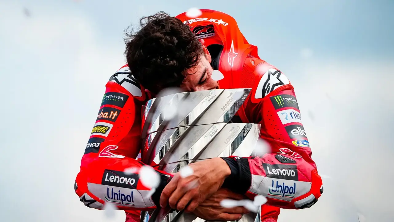 Air Mata Kemenangan Marc Marquez Juara Dunia Motogp 2025