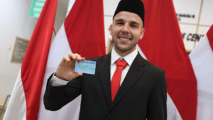 Aturan Lengkap Naturalisasi Pemain Sepak Bola Menurut FIFA dan Hukum Indonesia