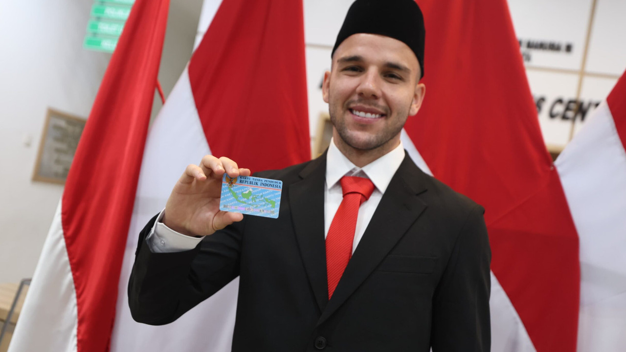 Aturan Lengkap Naturalisasi Pemain Sepak Bola Menurut FIFA dan Hukum Indonesia