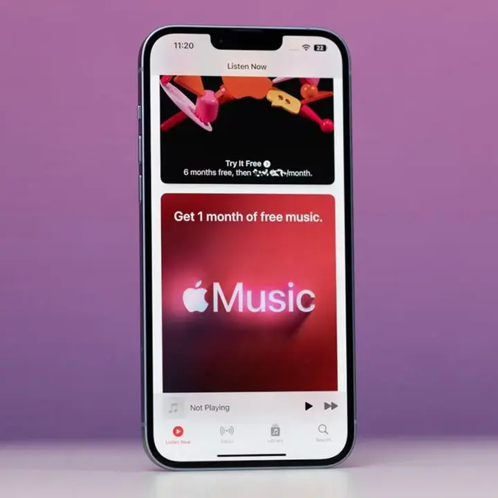 iOS 26.1 Hadirkan Gestur Geser Baru di Apple Music, Ganti Lagu Jadi Lebih Cepat!