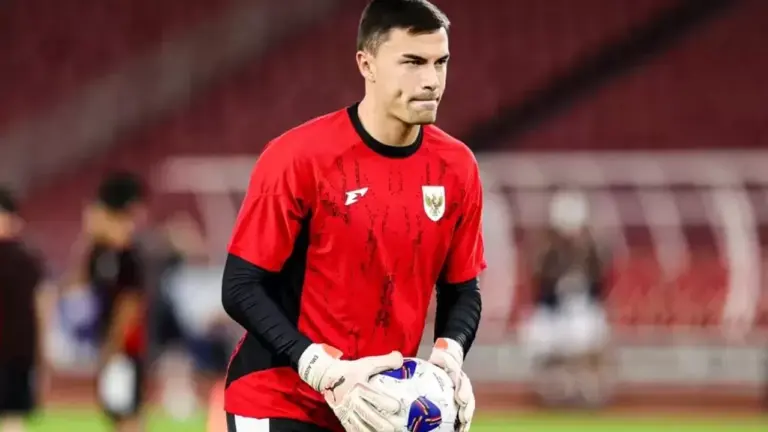 Komposisi Tiga Kiper Timnas Indonesia di Kualifikasi Piala Dunia 2026: Apakah Maarten Paes Masih Jadi Pilihan?