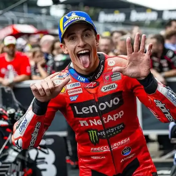 Marc Marquez Pastikan Gelar Juara Dunia MotoGP 2025 dengan Air Mata Kebahagiaan