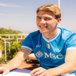 Rasmus Hojlund Tegaskan Ingin Bertahan di Napoli, Tolak Kembali ke MU