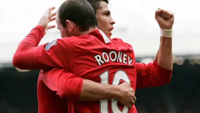 Rooney: Aku Mencintai Ronaldo, Tapi Messi Memang Lebih Baik