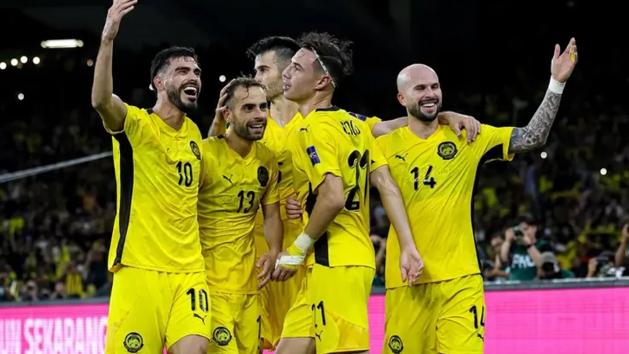 Skandal Dokumen Palsu: FIFA Sanksi FAM dan 7 Pemain Naturalisasi Timnas Malaysia