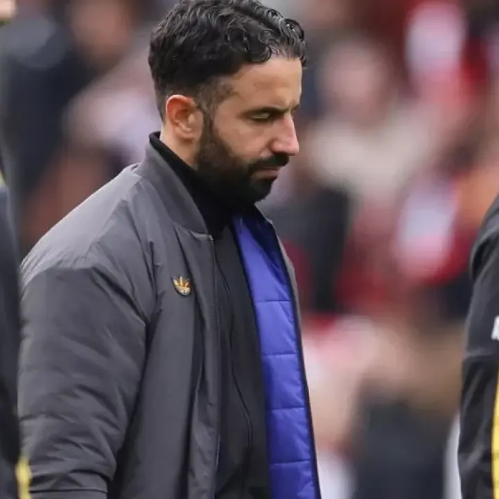 Eks Chelsea Sebut MU Butuh Arah Baru, Ruben Amorim Dipecat?