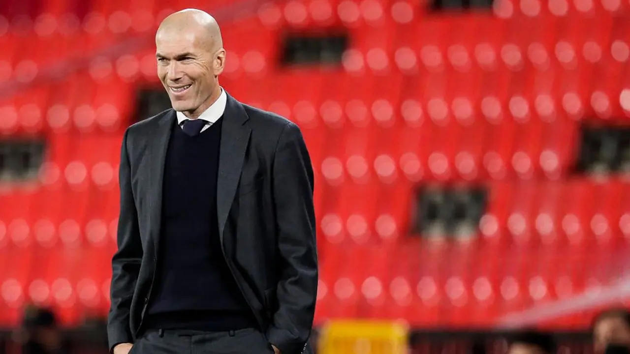Zinedine Zidane Dikaitkan Dengan Mu Ini 2 Syarat Utama Dari Sang Legenda