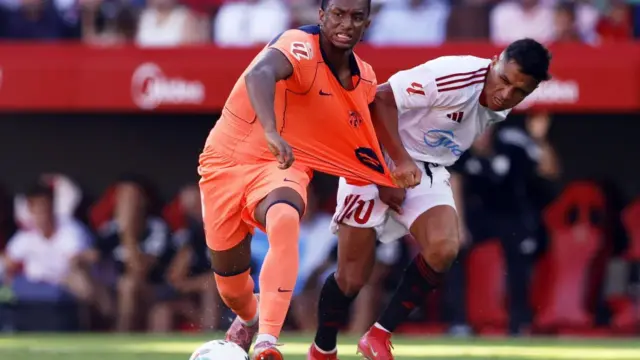 Alejandro Balde Ungkap Alasan Barcelona Tumbang: Waktu dan Cuaca Jadi Kendala