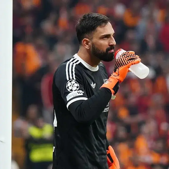 Alisson Becker Cedera, Liverpool Andalkan Giorgi Mamardashvili di Bawah Mistar