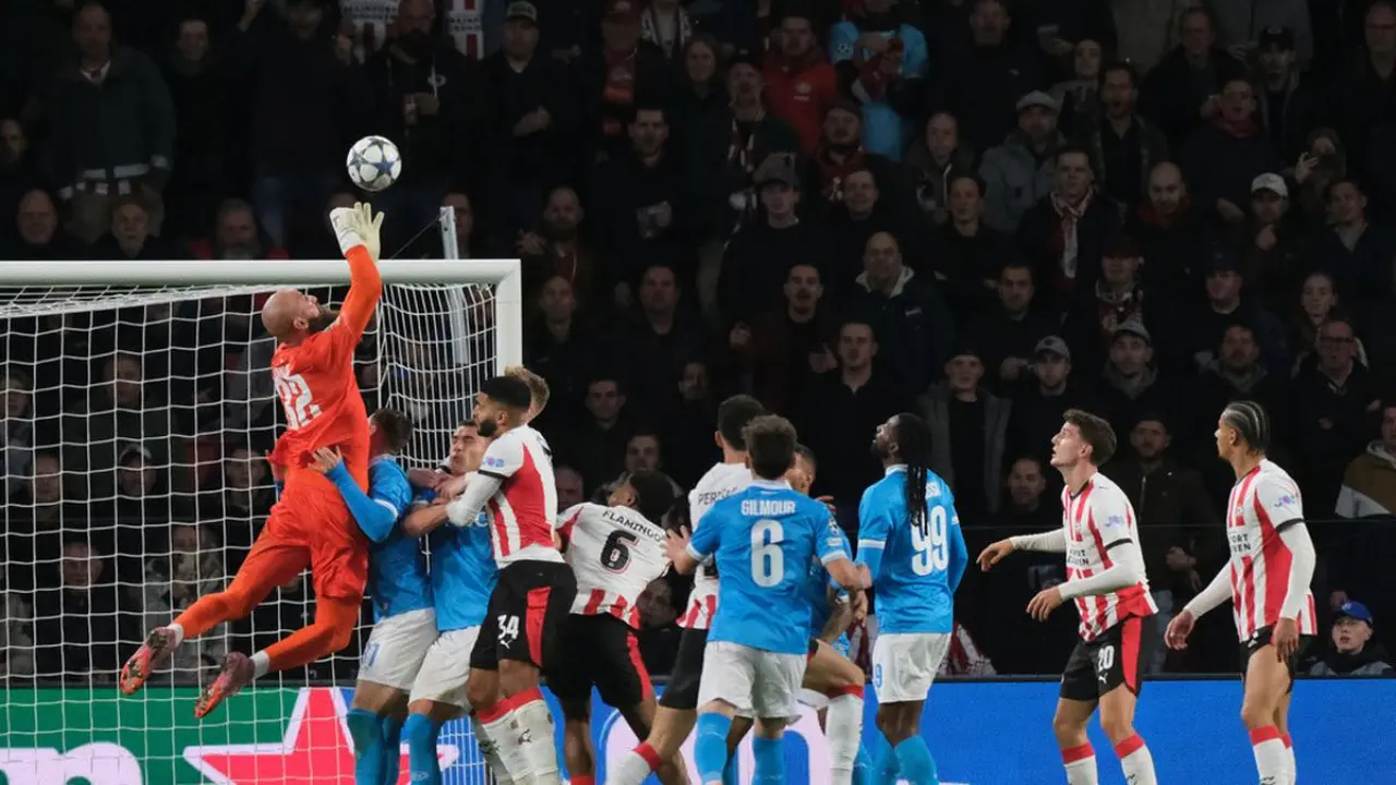 Antonio conte Santai Menyikapi Kekalahan Napoli 2 6 Dari Psv Di Liga Champions