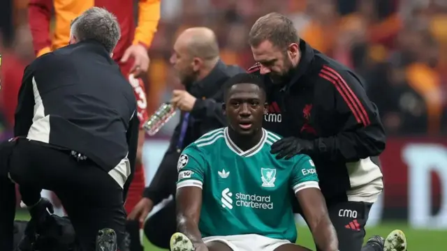 Arne Slot Bela Ibrahima Konate Pemain Lain Juga Tampil Buruk