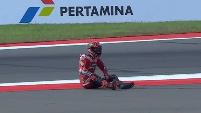 Francesco Bagnaia Kebingungan Setelah Crash di Lap Akhir MotoGP Mandalika 2025