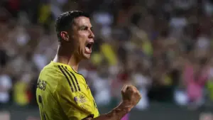 Cristiano Ronaldo Akui Keluarganya Pernah Sarankan untuk Segera Pensiun
