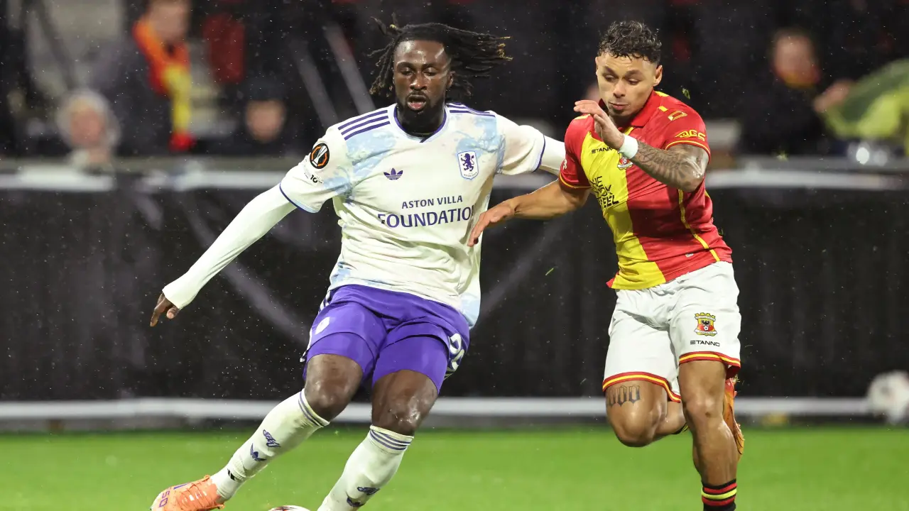 Dean James Bersinar, Go Ahead Eagles Taklukkan Aston Villa 2 1 Di Liga Eropa