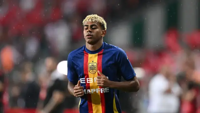 Eks Dokter Barcelona Peringatkan Bahaya Cedera Tulang Kemaluan Pada Lamine Yamal