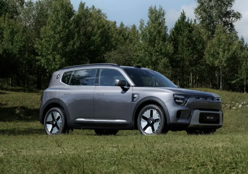 Eksterior Smart 5 Ehd 2025