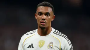 Gary Lineker Sebut Ironi Liverpool yang Rapuh Tanpa Trent Alexander-Arnold
