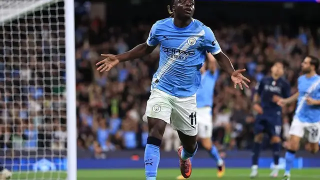 Guardiola Yakin Jeremy Doku Bisa Lebih Oke Musim Ini