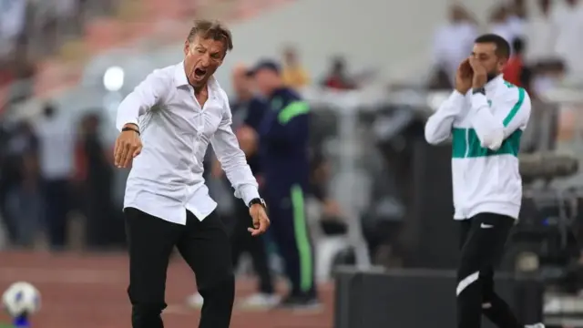 Herve Renard Minta Arab Saudi Tetap Kompak Jelang Kualifikasi Piala Dunia 2026