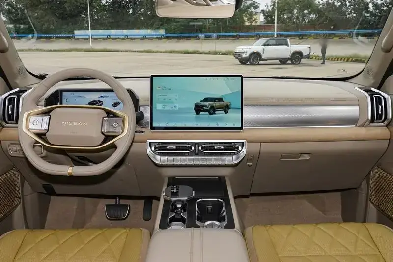 Interior Nissan Frontier Pro 2026