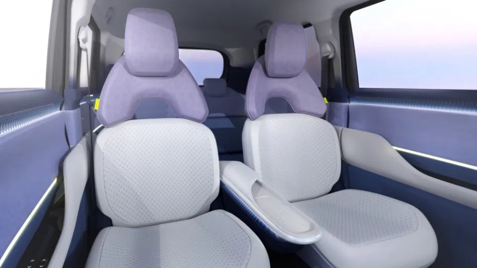 Kabin Suzuki Vision E Sky