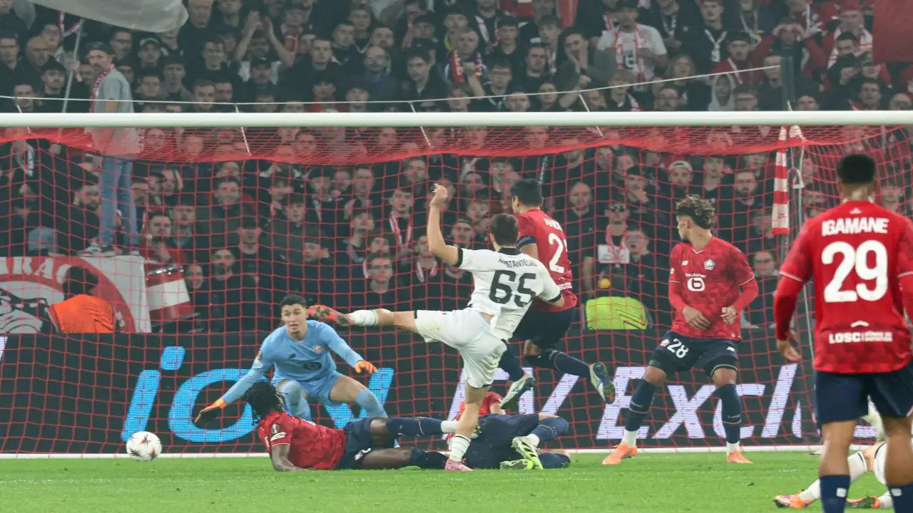 Lille Gagal Menang Di Laga Penuh Gol Lawan Paok, Calvin Verdonk Tetap Tunjukkan Performa Solid Di Liga Eropa