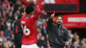 Kemenangan Belum Cukup, Amorim Masih Ditekan Publik Old Trafford