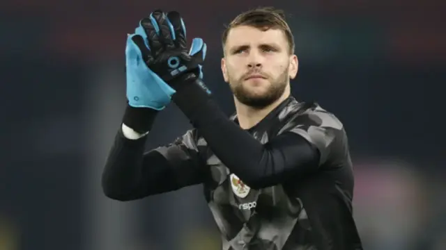 Maarten Paes Ingatkan Timnas Indonesia Harus Tenang Dan Fokus Hadapi Dua Pertandingan Berat