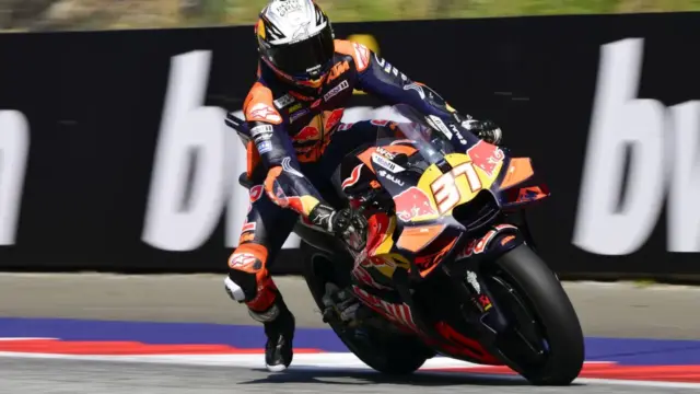 Aldeguer Terus Bayangi Acosta di MotoGP Mandalika, Perebutan Puncak Kian Panas