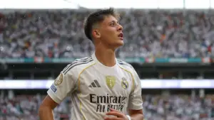 Rebutan Bintang Muda! Arsenal dan Tottenham Adu Cepat Dapatkan Arda Guler