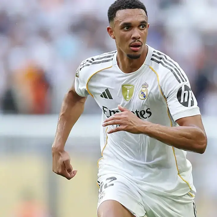 Jamie Redknapp Sebut Liverpool Kehilangan Jantung Serangan Tanpa Alexander-Arnold
