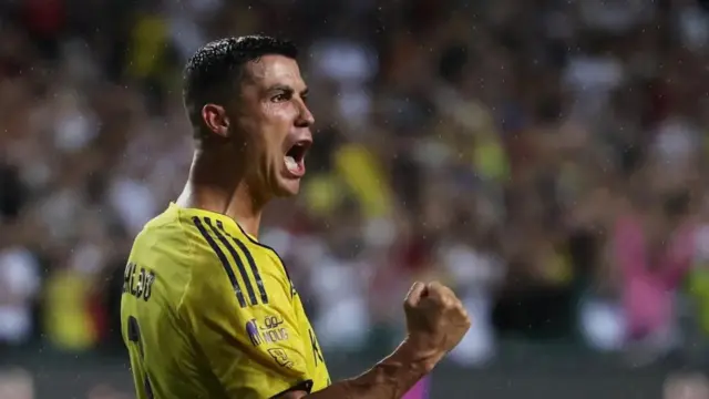 Ronaldo Jadi Miliarder Pertama Sepakbola Kekayaan Tercatat Us14 Miliar