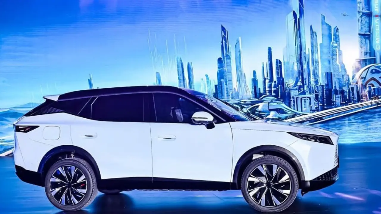 Chery C5 Csh Siap Debut Di Indonesia Usung Mesin Hybrid Generasi Kelima 1