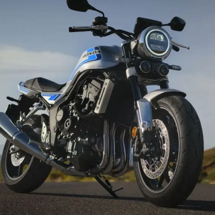 Honda Hidupkan Kembali Desain CB Legendaris Lewat CB1000F 2026, Harga Mulai Rp155 Juta