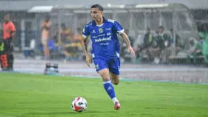 Jumpa Mantan Pelatih, Laga Lawan Bali United Jadi Ajang ‘Pembuktian Diri’ Eliano Reijnders