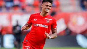 Mees Hilgers Tolak Kontrak FC Twente, Negosiasi Bisa Dibuka Musim Dingin