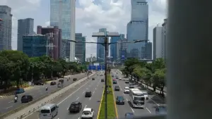 Mengapa Mobil Listrik Bebas Aturan Ganjil-Genap di Jakarta? Ini Alasannya!