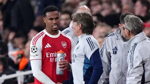 Mikel Arteta Jelaskan Alasan Ganti Gabriel Magalhaes Saat Hadapi Olympiakos