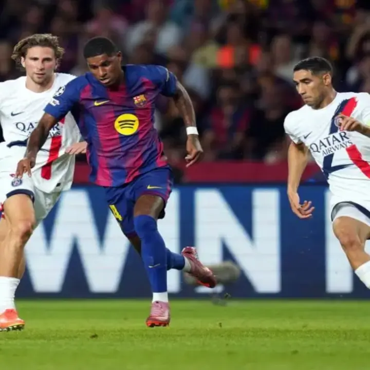 Hansi Flick Akui Barcelona Kalah Kelas dari PSG di Liga Champions