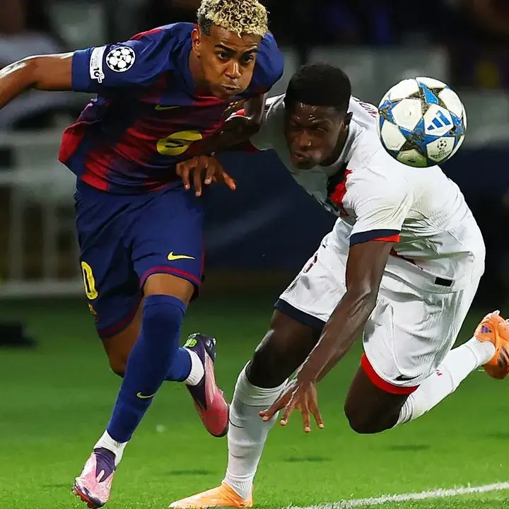 Performa Gemilang Nuno Mendes Buat Lamine Yamal Tak Berkutik di Laga Barcelona vs PSG