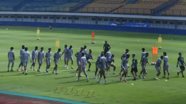 Persib Manfaatkan Jeda Fifa Matchday Untuk Tingkatkan Kondisi Fisik Pemain