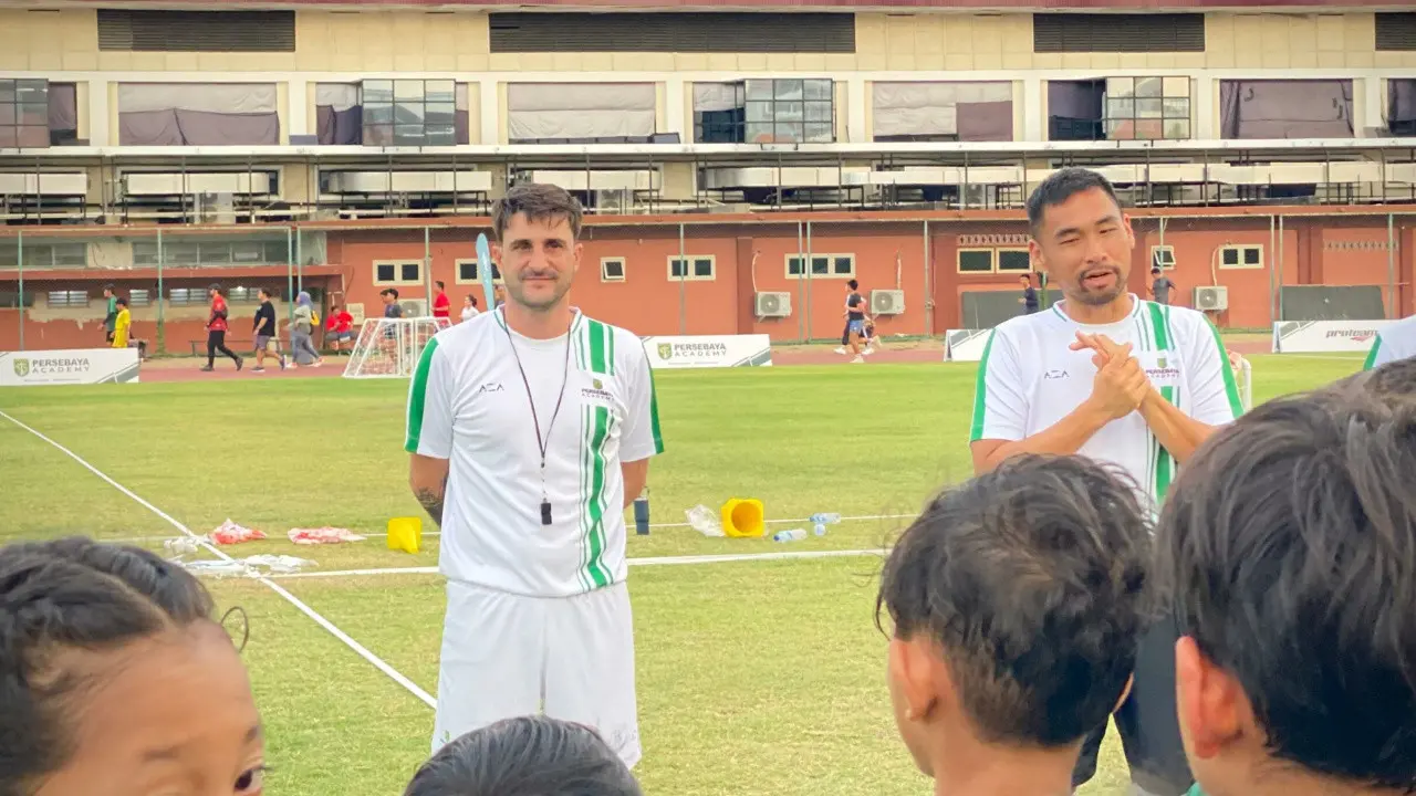 Robertino Pugliara Kembali ke Surabaya Sebagai Football Director Academy