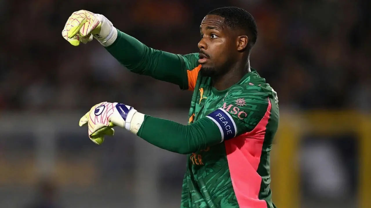 Situasi Tak Menentu Di Ac Milan Mike Maignan Dipantau Ketat Oleh Juventus