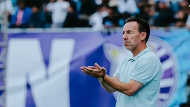 Pelatih PSIM Jean-Paul van Gastel Ungkap Penyebab Kekalahan Telak dari Persita