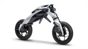 Yamaha Pamerkan 10 Motor Futuristik di JMS 2025, dari Motoroid hingga Fazzio Hybrid