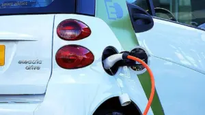 6 Jenis Baterai Mobil Listrik: Simak Perbandingan Teknologi dari NiMH, Li-ion, hingga Solid-State