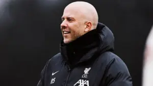 Arne Slot Harus Ambil Langkah Penting Jika Ingin Menyelamatkan Masa Depannya di Liverpool