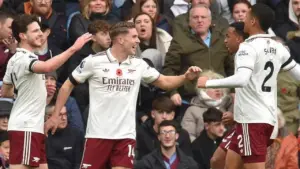Arsenal Kalahkan Burnley 2-0, Kukuhkan Diri di Puncak Klasemen Liga Inggris