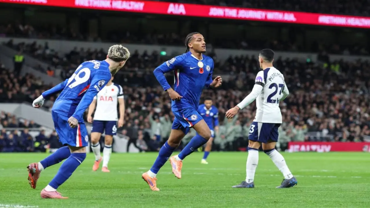 Gol Semata Wayang Joao Pedro Bawa Chelsea Taklukkan Tottenham Hotspur Di Derby London