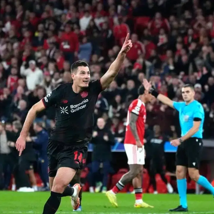 Gol Tunggal Patrik Schick Antar Bayer Leverkusen Raih Kemenangan Perdana Atas Benfica di Liga Champions